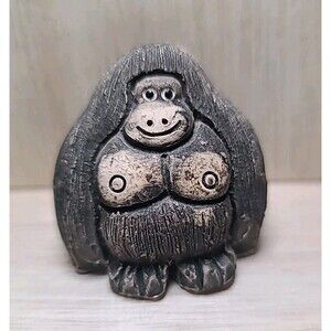 Vintage artesania rinconada Miniature Gorilla Ape Monkey 2.5”